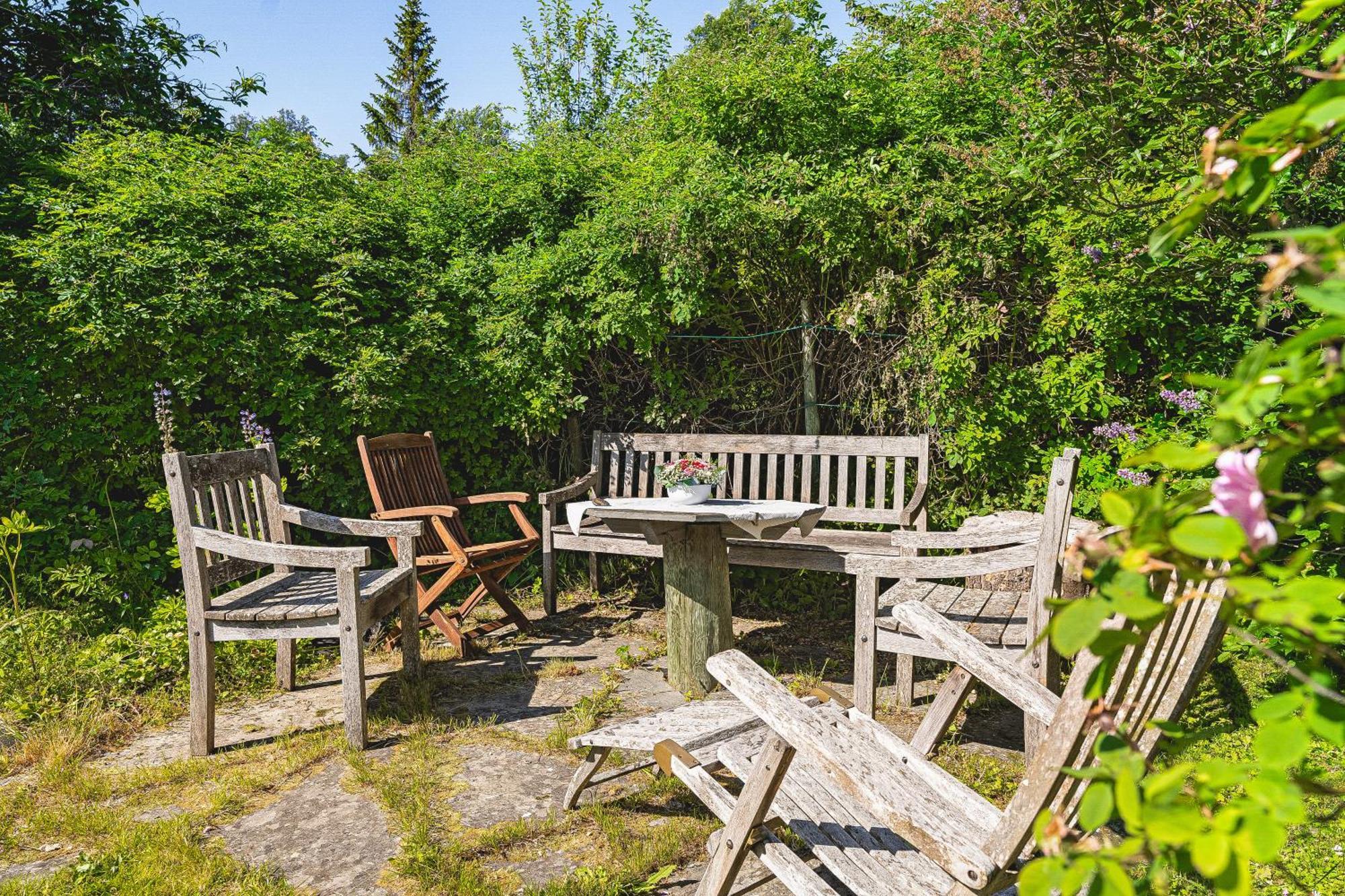 Historical Villa & Green Sanctuary In City Center Tromso Ngoại thất bức ảnh